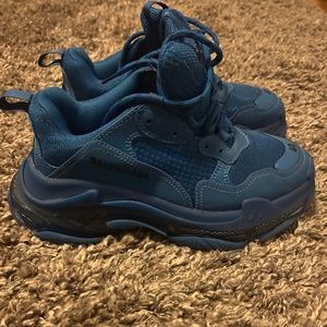 Blue Triple S balenciaga